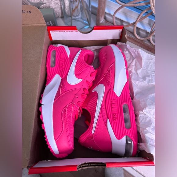 Nike Air Max Excee- Women's 6.5 - Picture 2 of 8